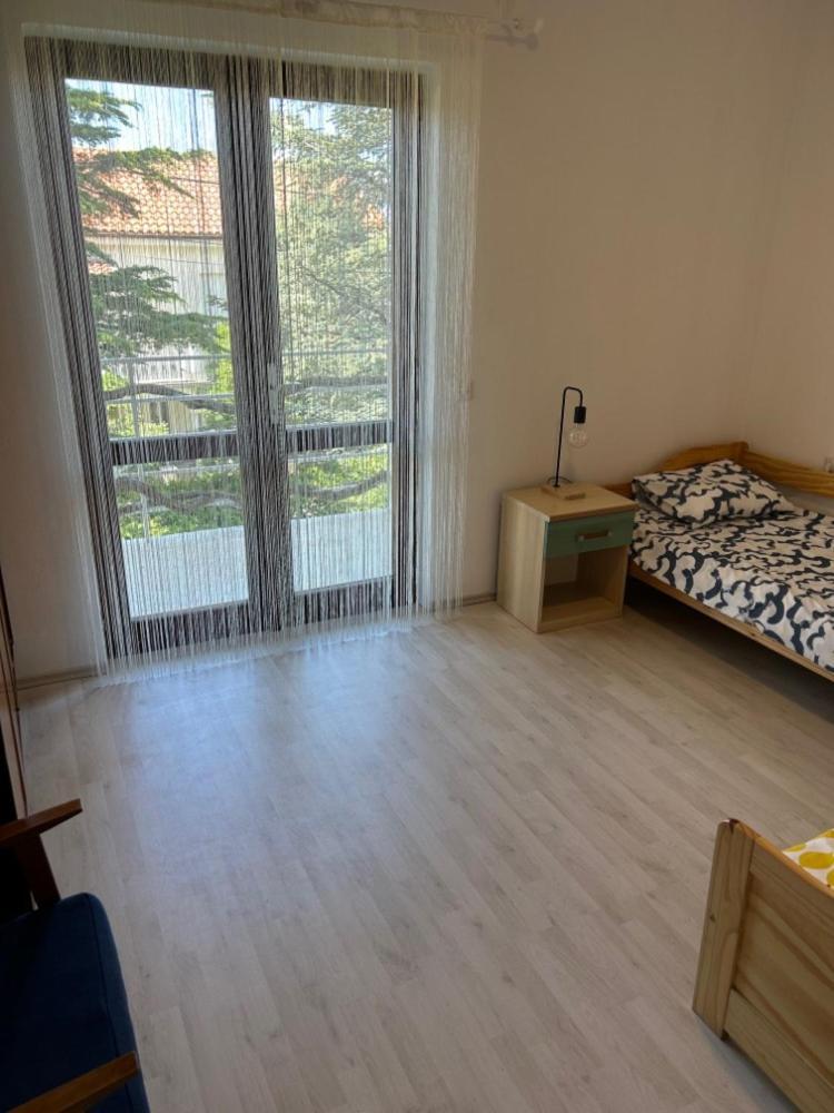 Apartment Nona - 200m From The
